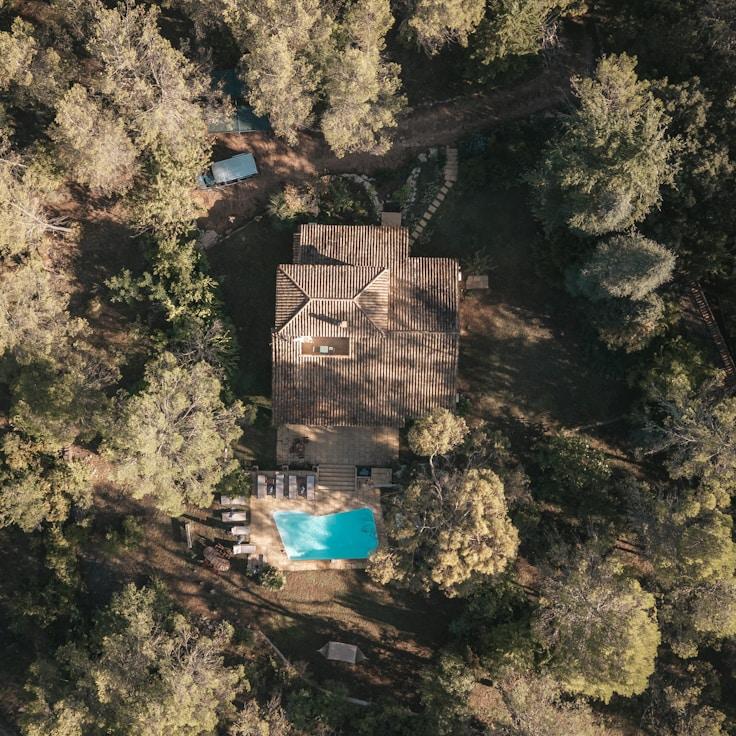 Outdoor terrace seating that suits families in Berlin